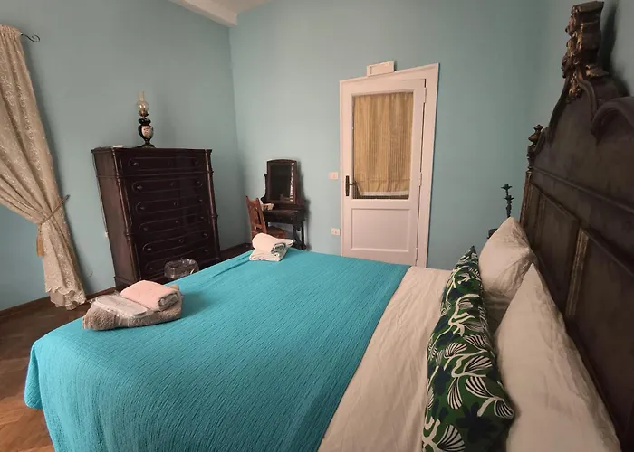 Napoli Retro Bed & Breakfast